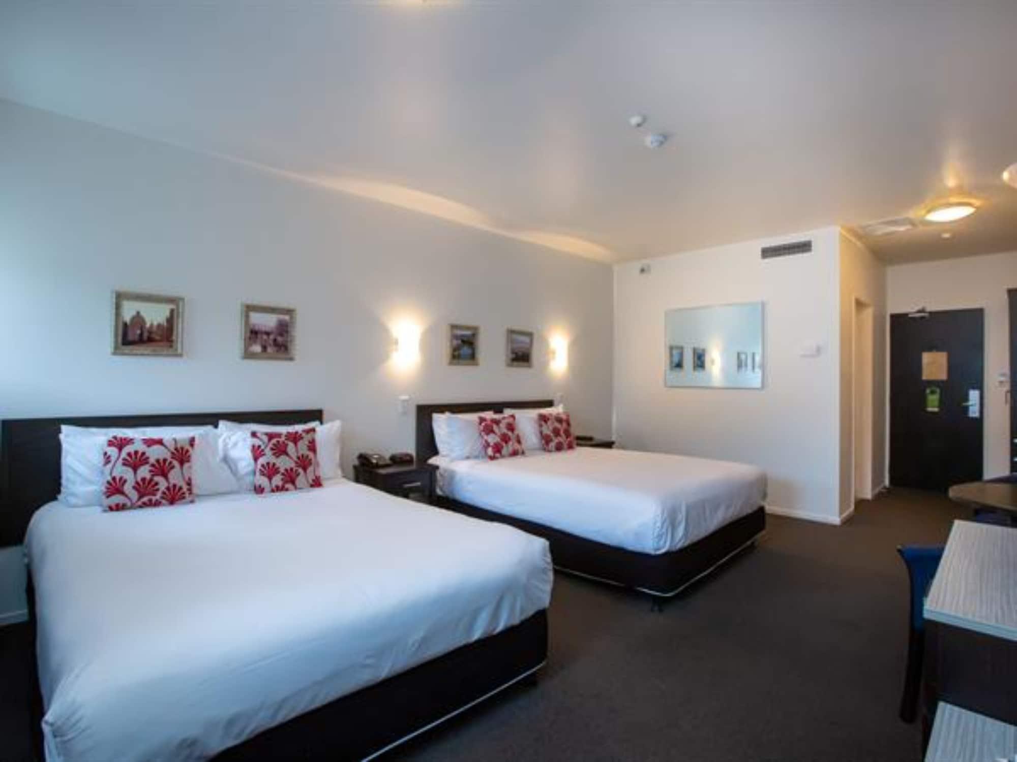Distinction Hotel 4*
